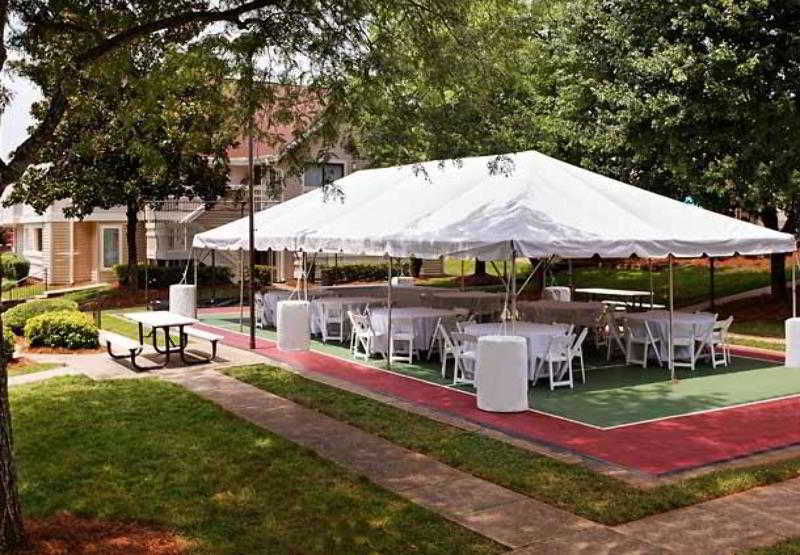 Residence Inn By Marriott Winston Salem University Area Eksteriør billede
