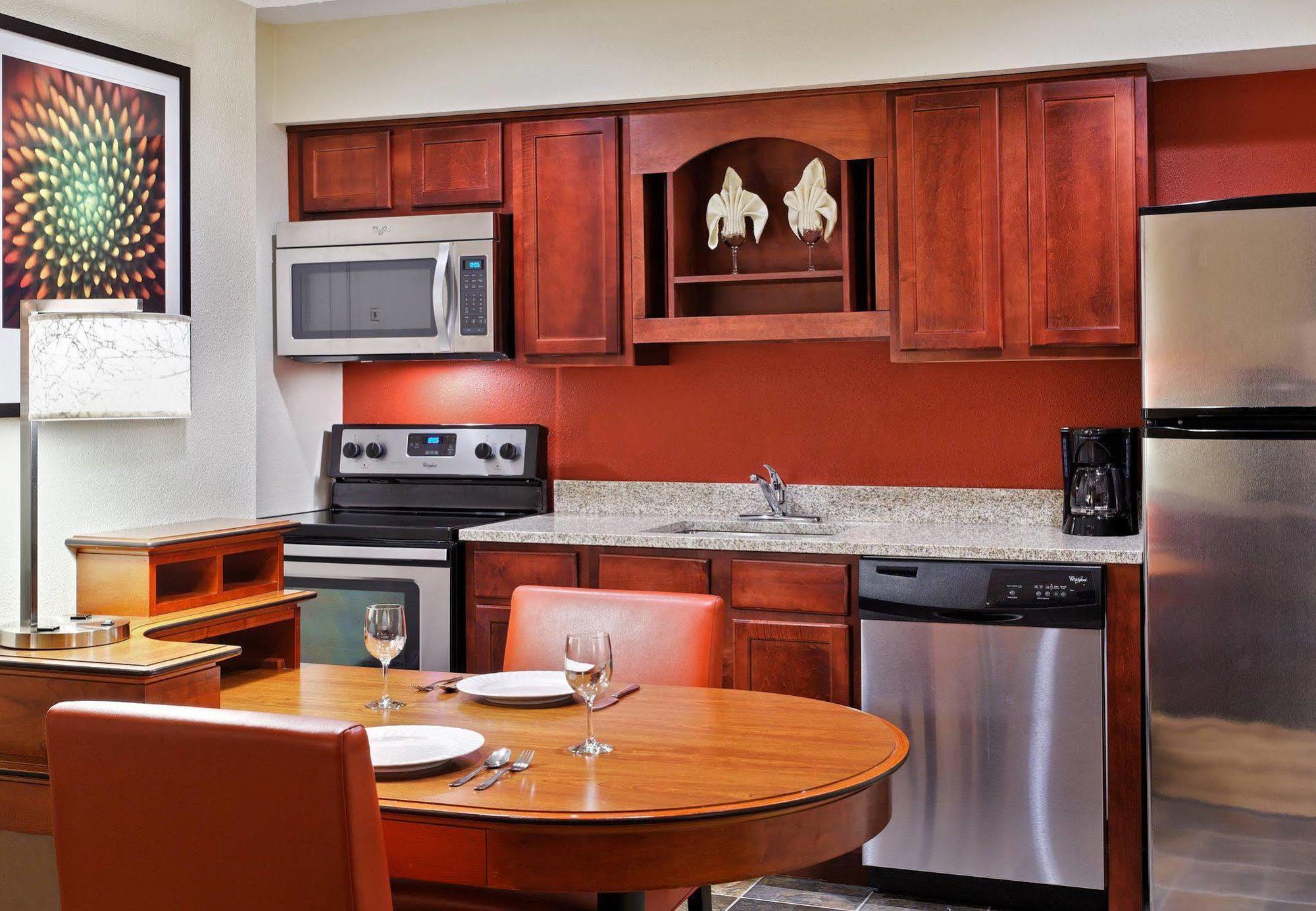 Residence Inn By Marriott Winston Salem University Area Eksteriør billede