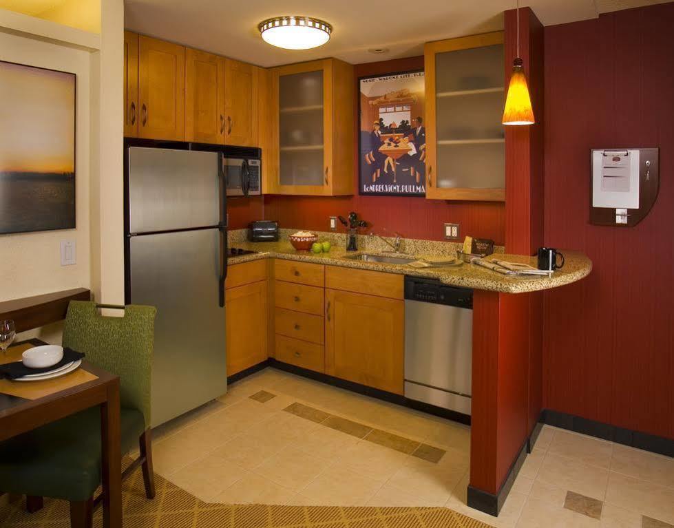 Residence Inn By Marriott Winston Salem University Area Eksteriør billede